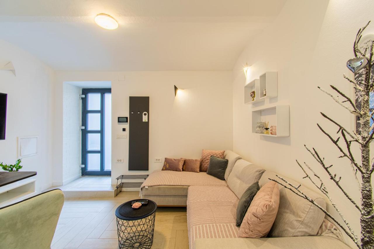 Flexible Selfcheckins 44 - Zagreb - New - Center Apartment Ngoại thất bức ảnh